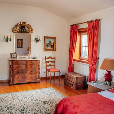 Just Like - Casa Da Bouca Velha *