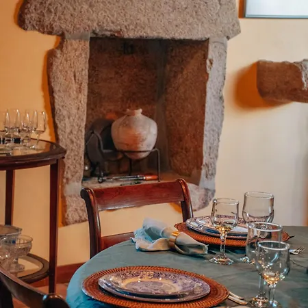 Just Like - Casa Da Bouca Velha