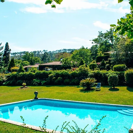 Just Like - Casa Da Bouca Velha