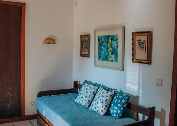 Just Like - Casa Da Bouca Velha *