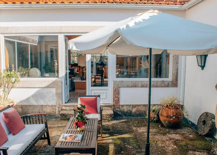 Just Like - Casa Da Bouca Velha